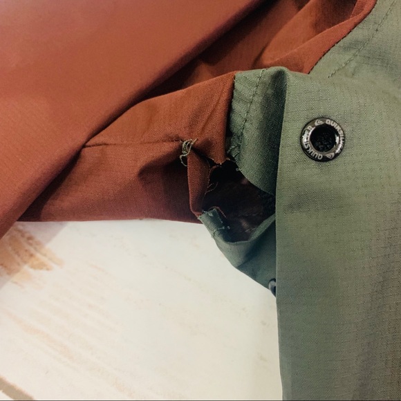 Quiksilver light rain jacket windbreaker size L - Picture 4 of 5